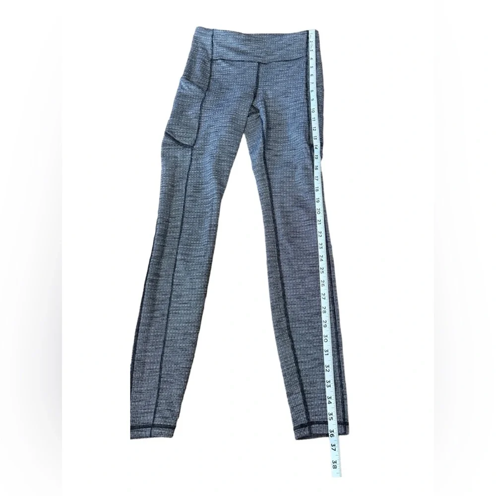 Lululemon Athletica Speed Up Tight 28